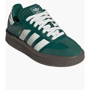 Adidas Dark Green & Cream Samba XLG Big Kid Sneakers 4 EXCELLENT condition